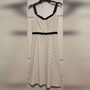 NWNT Loft Women's Ivory Sleeveless Crochet Lace A-line Midi Dress. Size 0